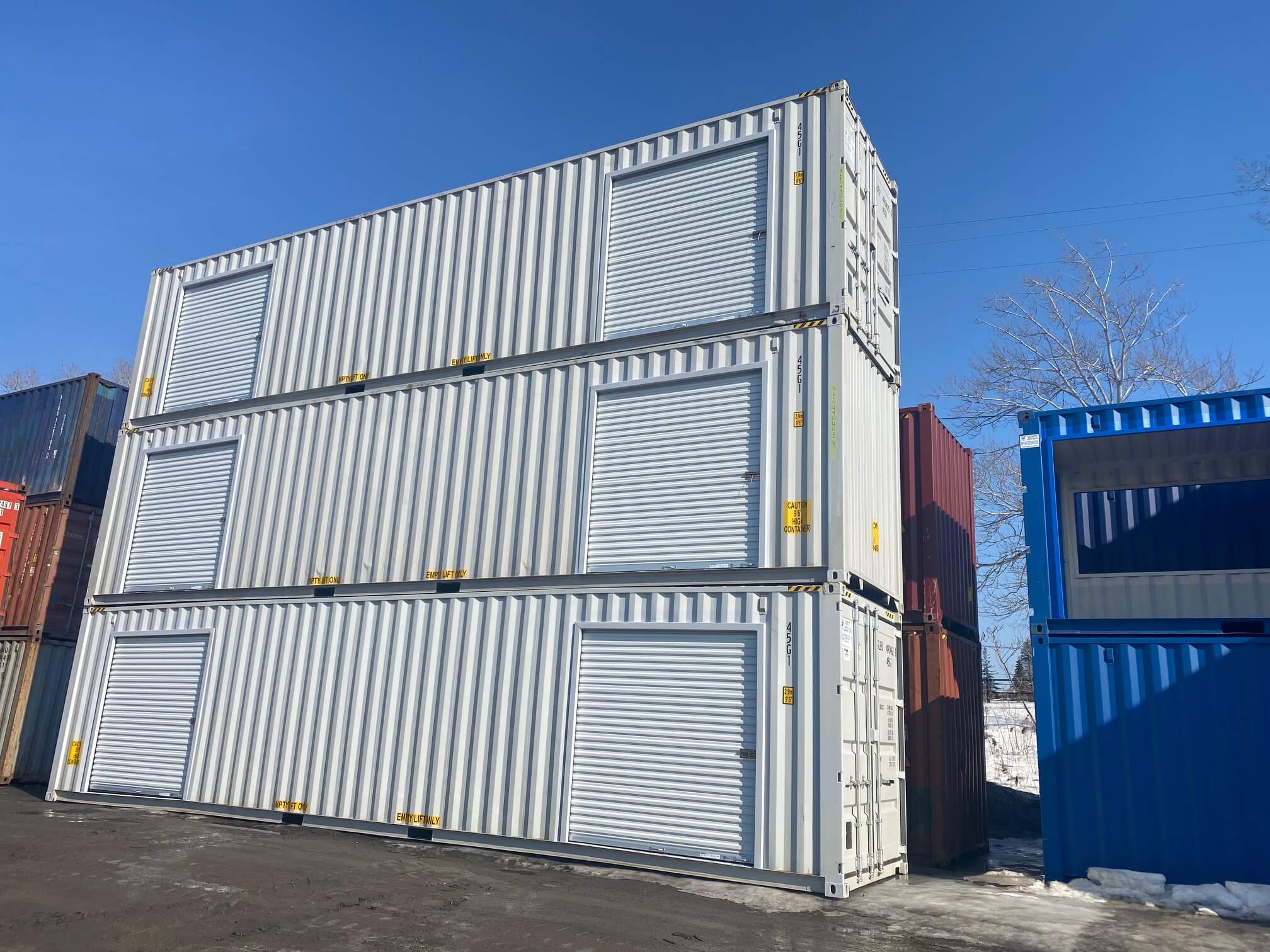 Modified 40' container model with roll-up door