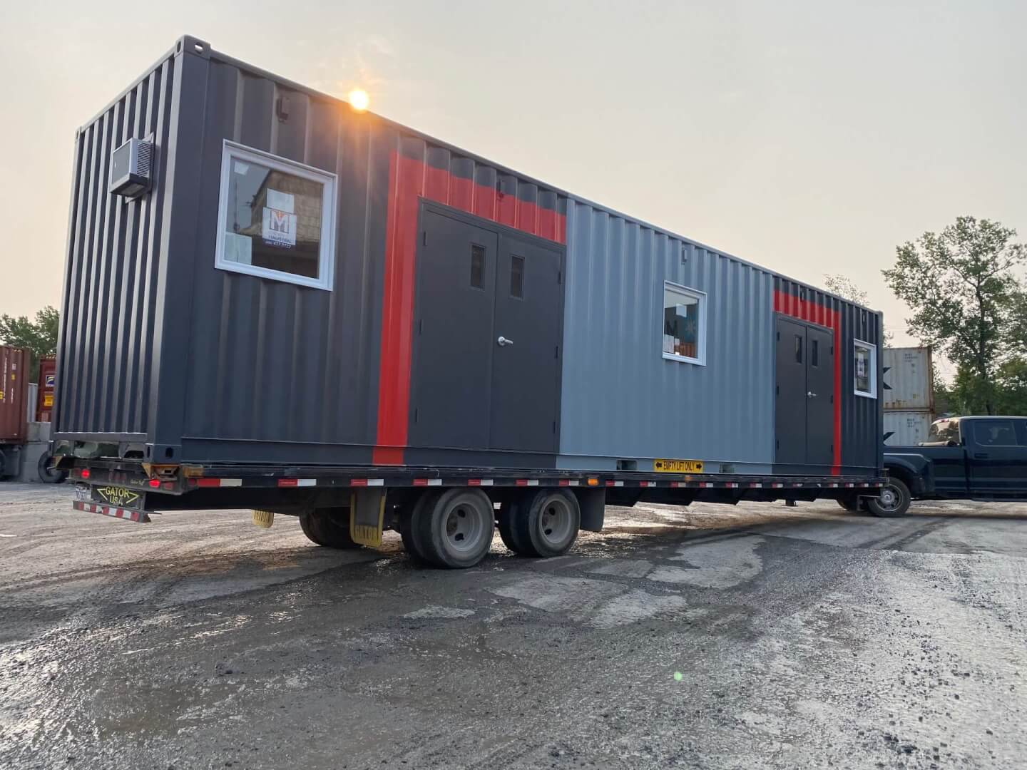 Modified 40' container model office style